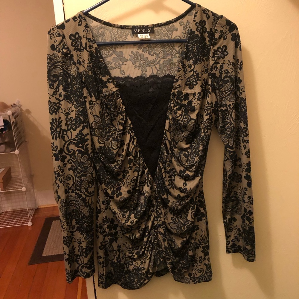 Lace inset long sleeve